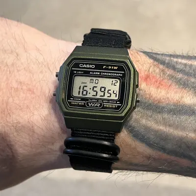 F-91W Green